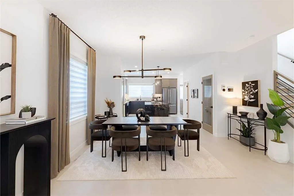 186 Bridgeport Circle W