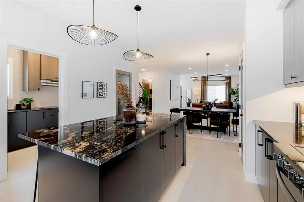 186 Bridgeport Circle W