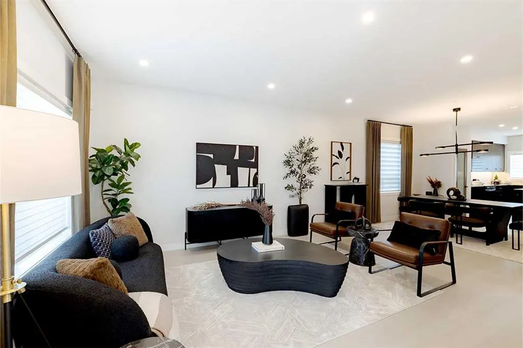 186 Bridgeport Circle W