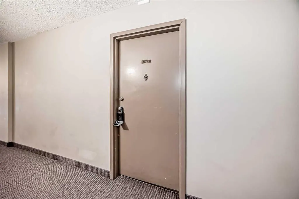 4944 Dalton Drive NW, #1406