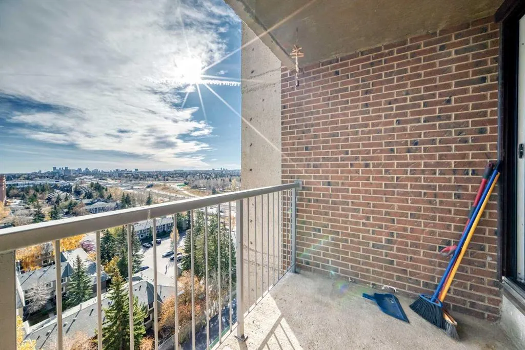 4944 Dalton Drive NW, #1406