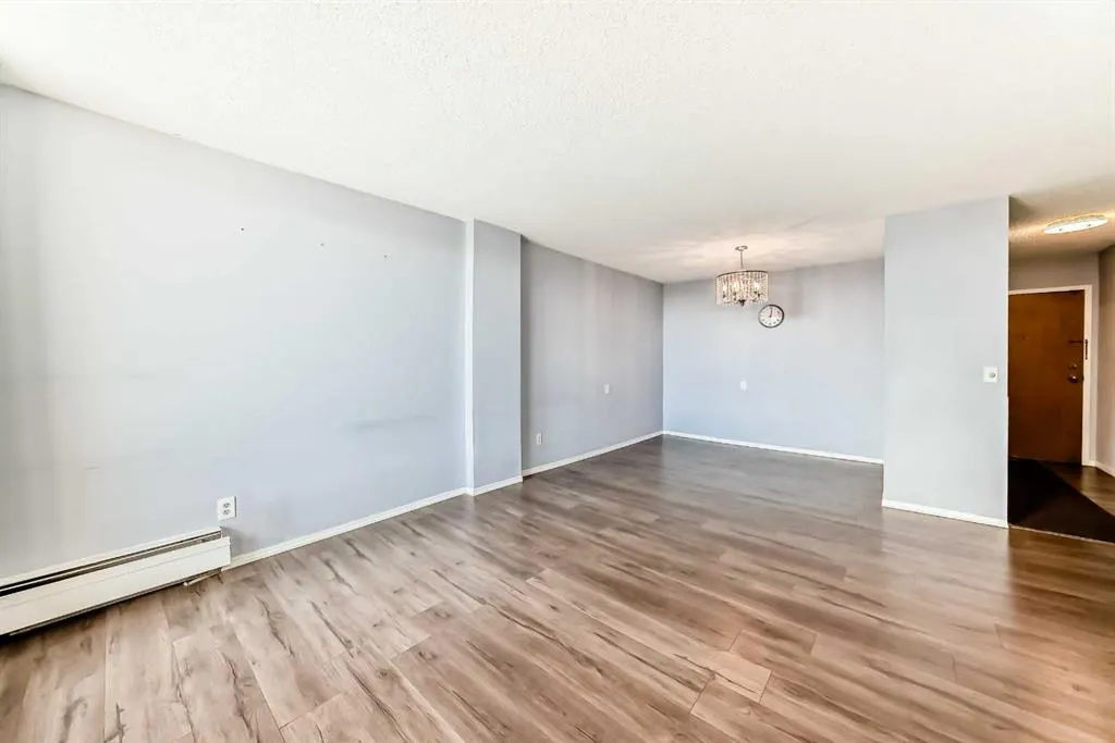 4944 Dalton Drive NW, #1406