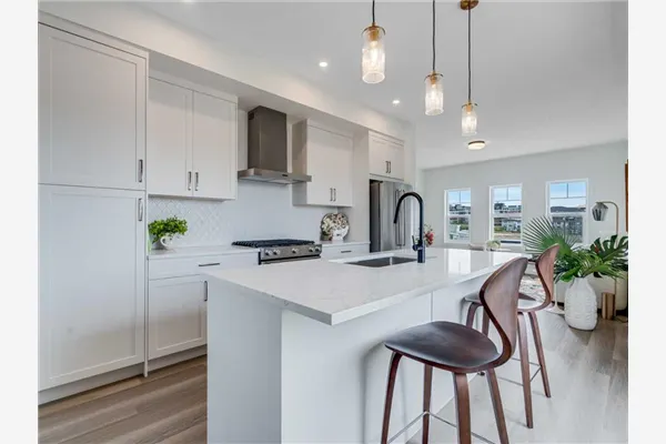 200 Southridge Drive, #1306