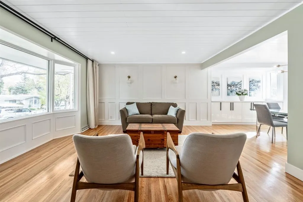 2539 Chicoutimi Drive NW