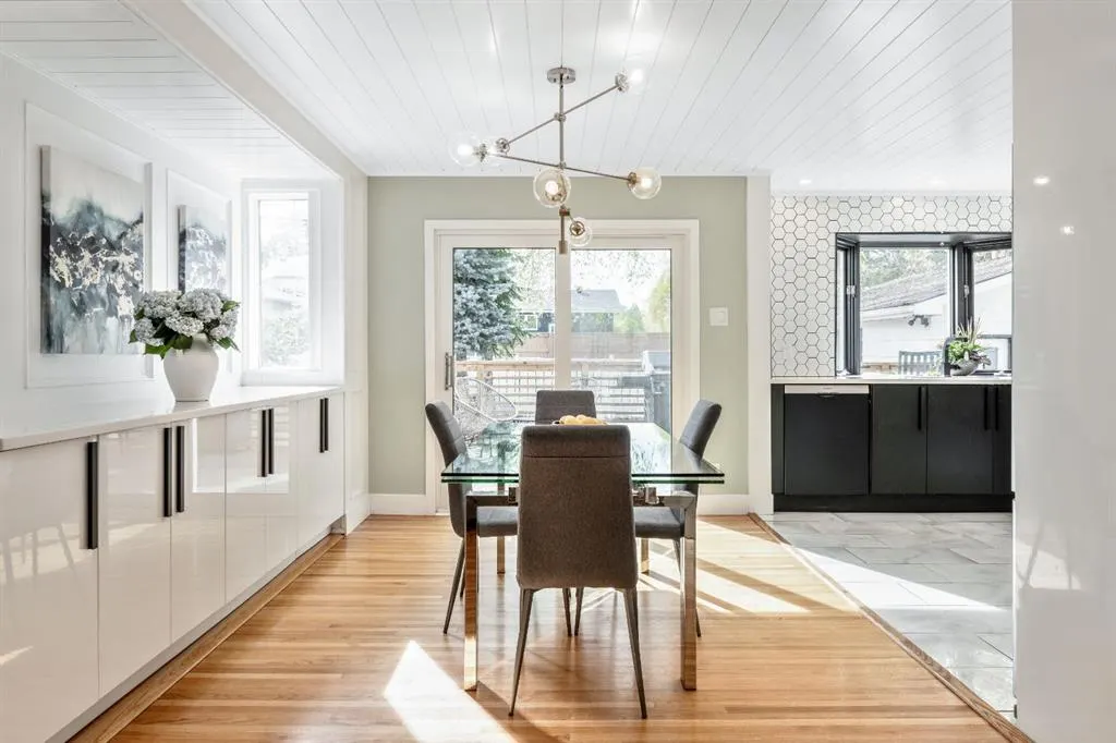 2539 Chicoutimi Drive NW