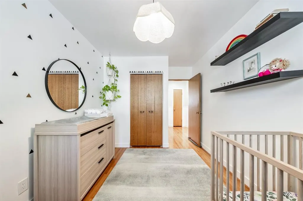 2539 Chicoutimi Drive NW