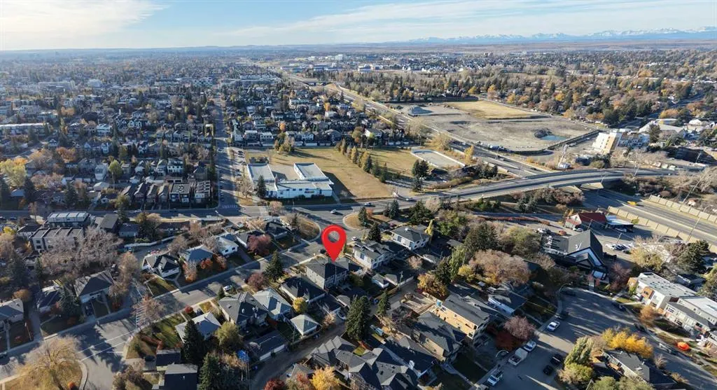 2409B Richmond Road SW