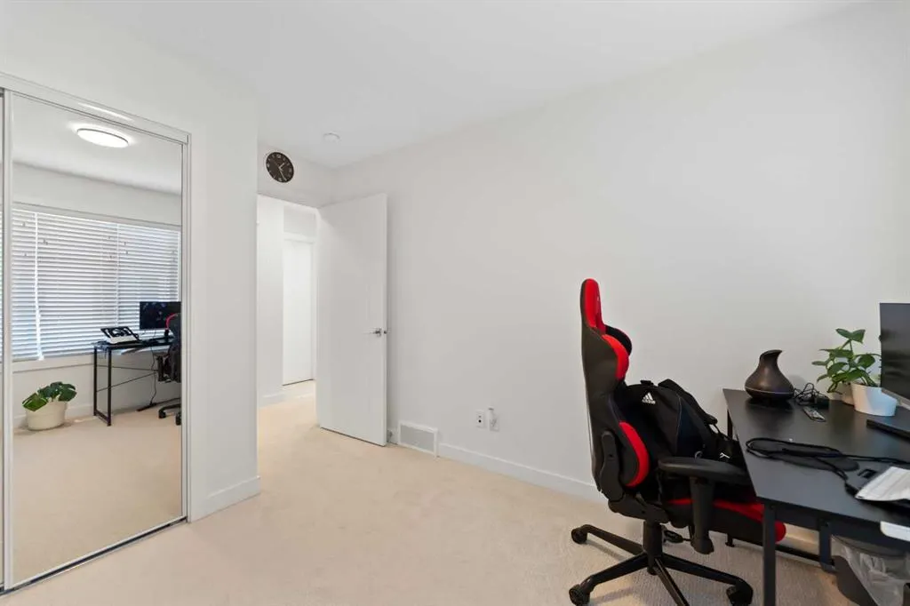 669 Savanna Boulevard NE, #218