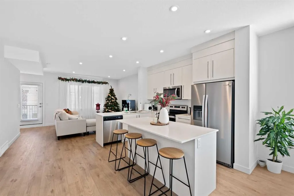 669 Savanna Boulevard NE, #218