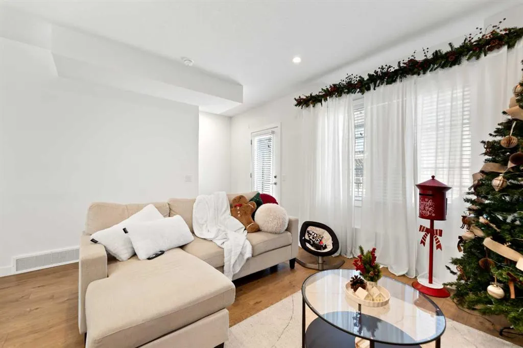 669 Savanna Boulevard NE, #218