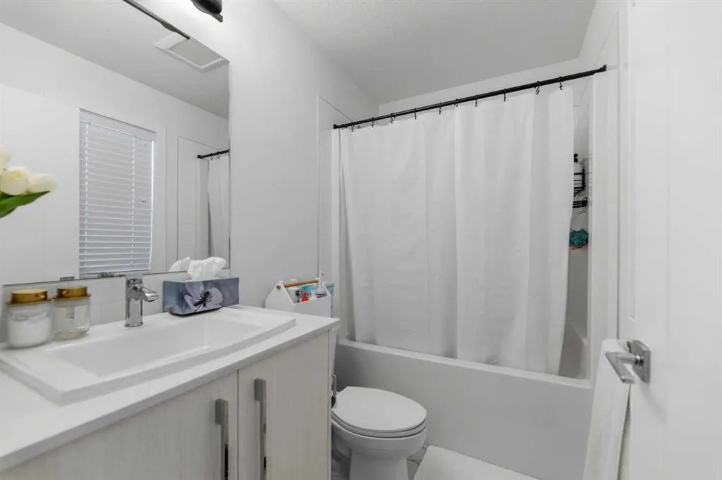 669 Savanna Boulevard NE, #218