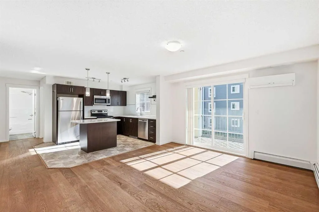 279 Copperpond Common SE, #4207