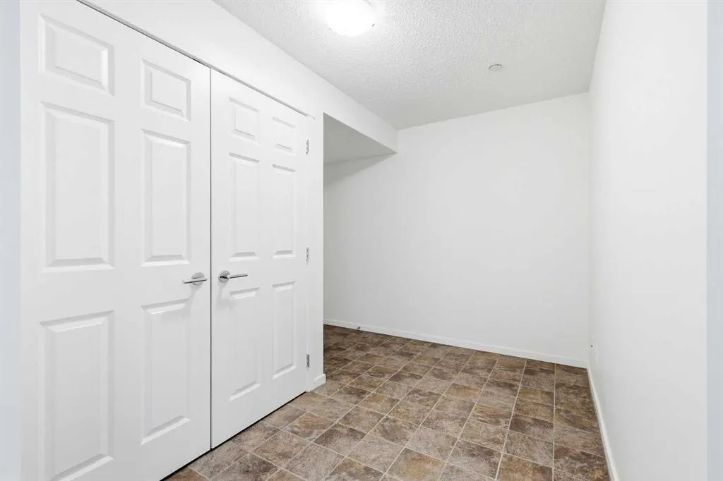 279 Copperpond Common SE, #4207