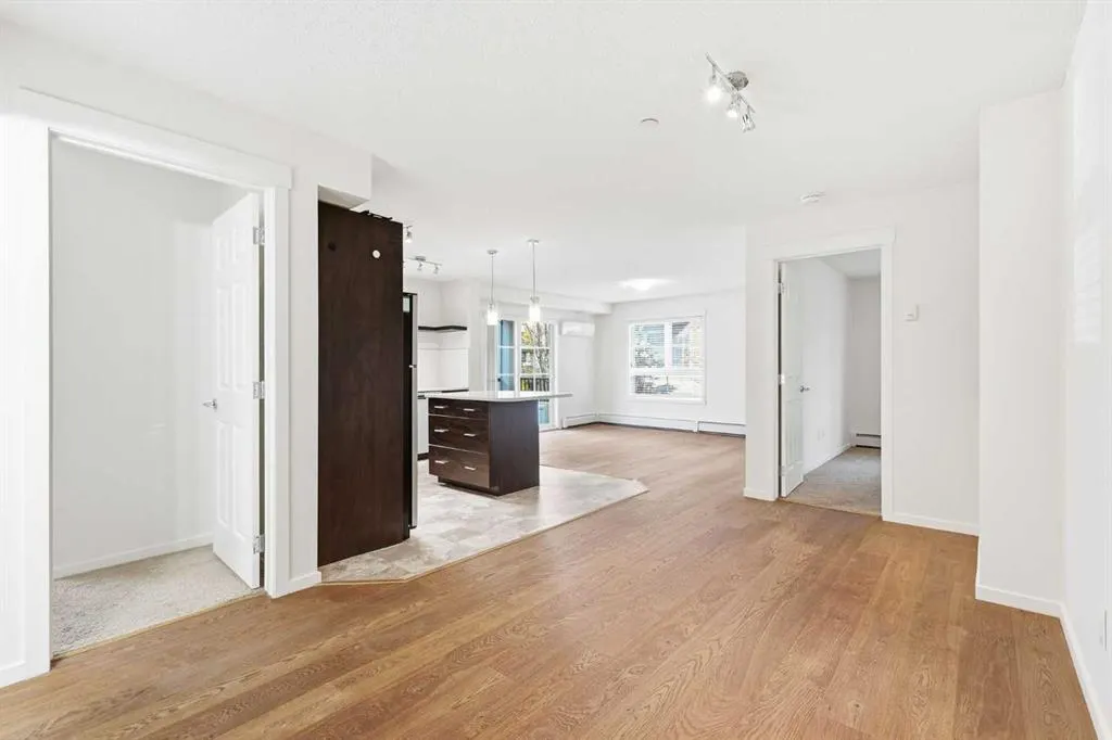 279 Copperpond Common SE, #4207