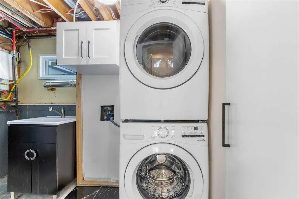 619 Arlington Drive SE