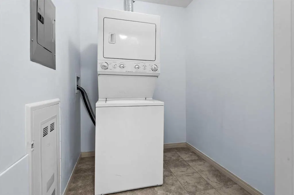 1540 Sherwood Boulevard NW, #1227