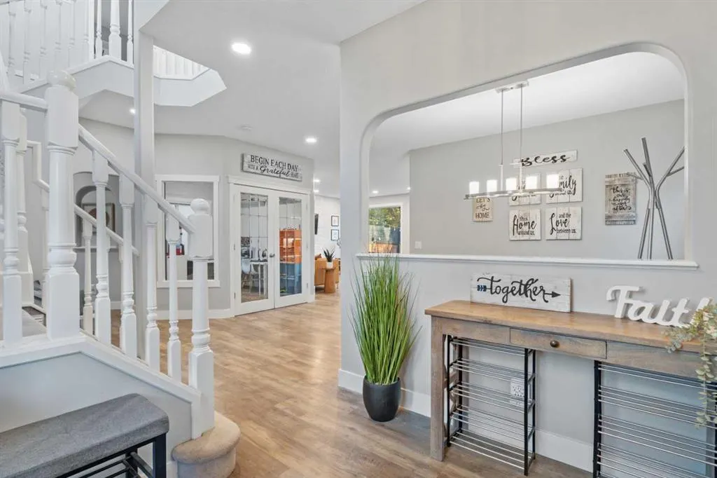 69 Cranleigh Drive SE