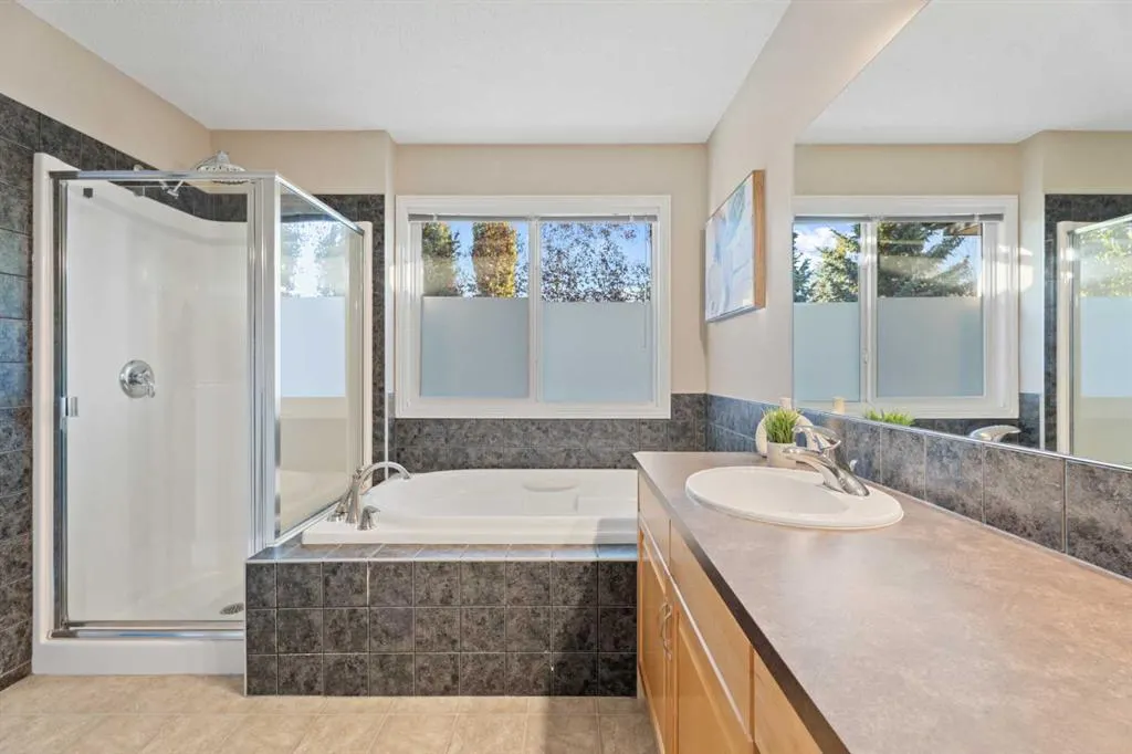 69 Cranleigh Drive SE