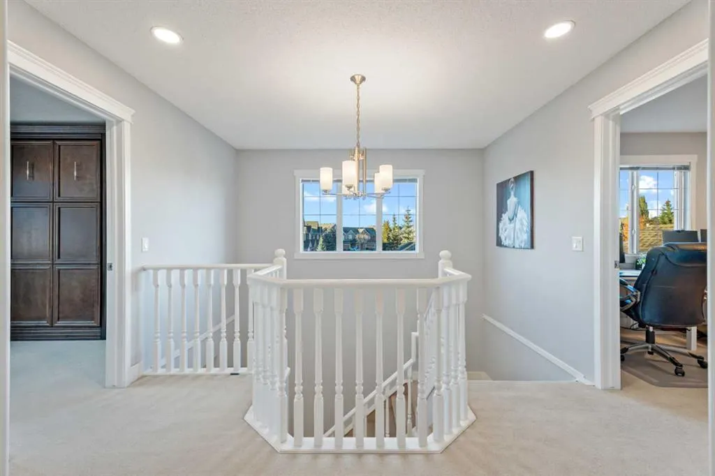 69 Cranleigh Drive SE