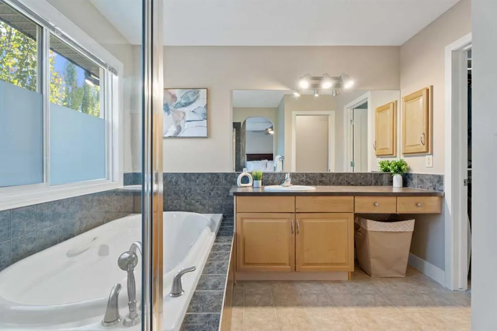 69 Cranleigh Drive SE