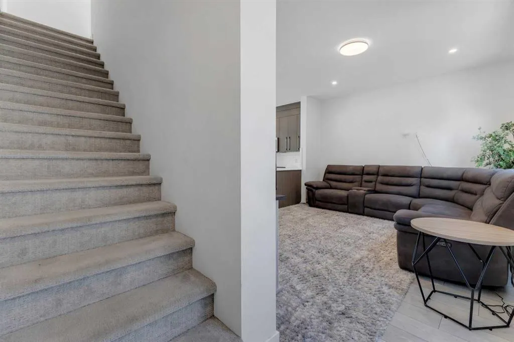 280 Chelsea Road, #1801