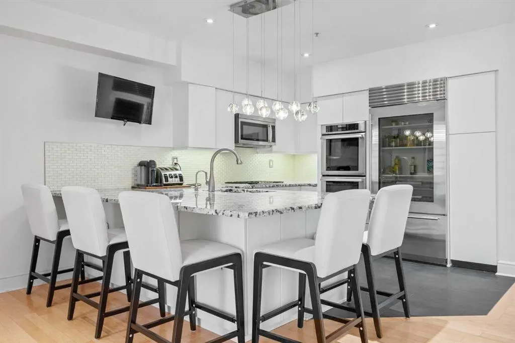 400 Eau Claire Avenue SW, #5206