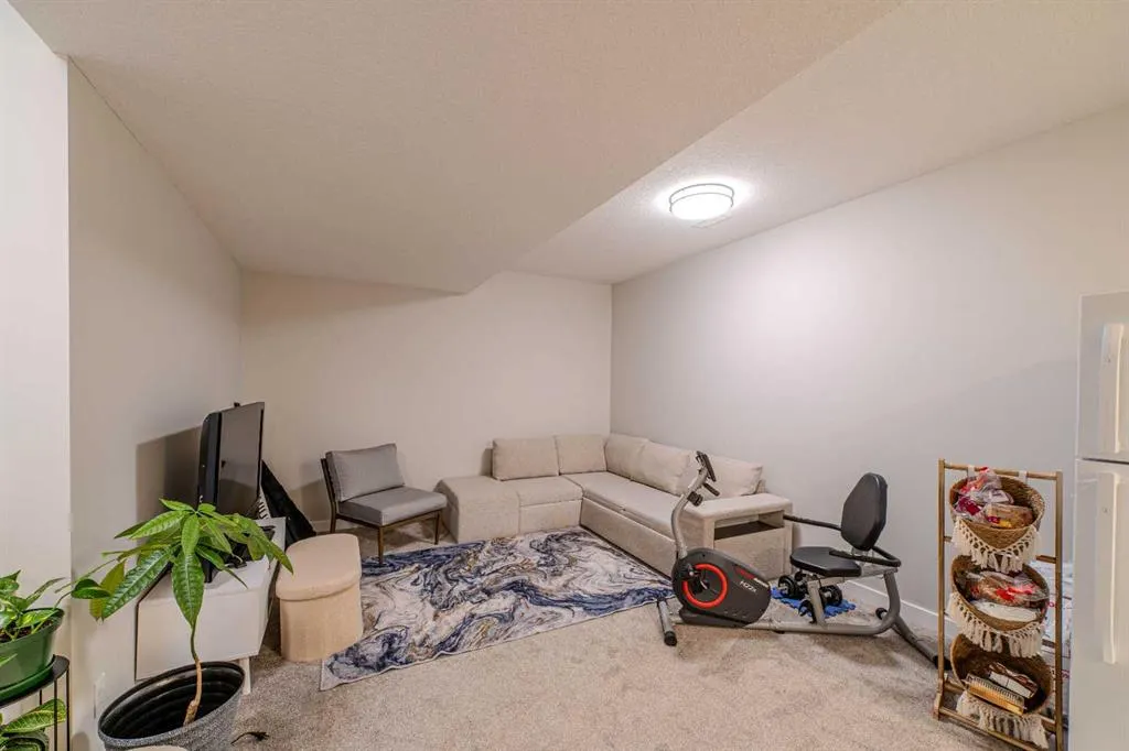 643 Cornerstone Drive NE