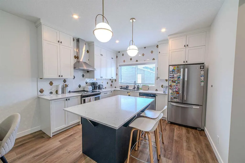 643 Cornerstone Drive NE