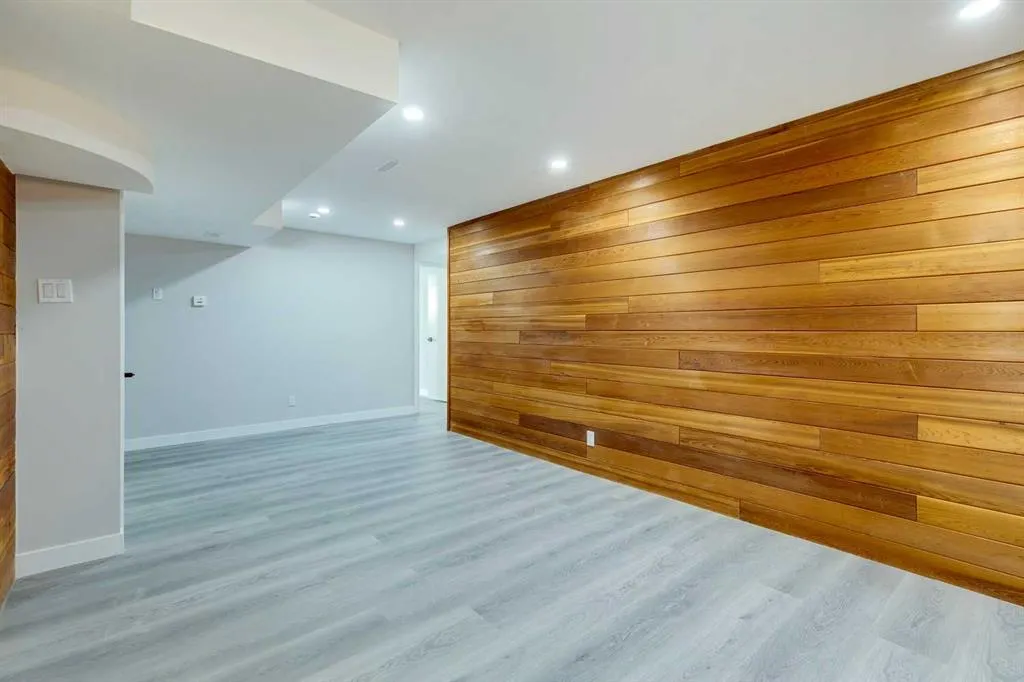 3020 Palliser Drive SW