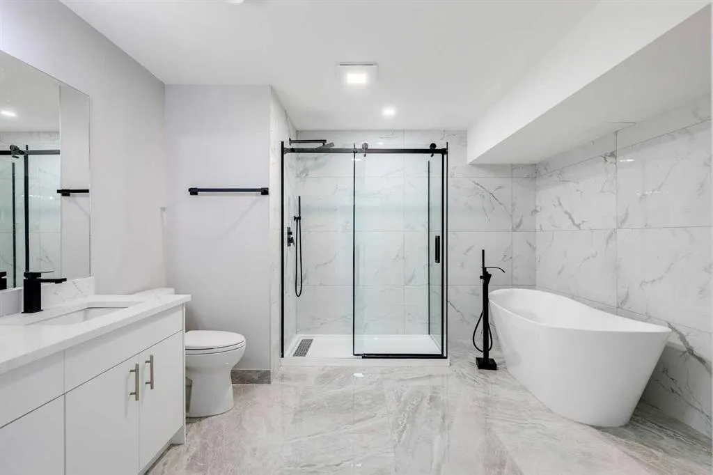 3020 Palliser Drive SW