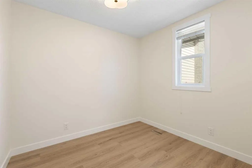 4915 45 Street SW, #7