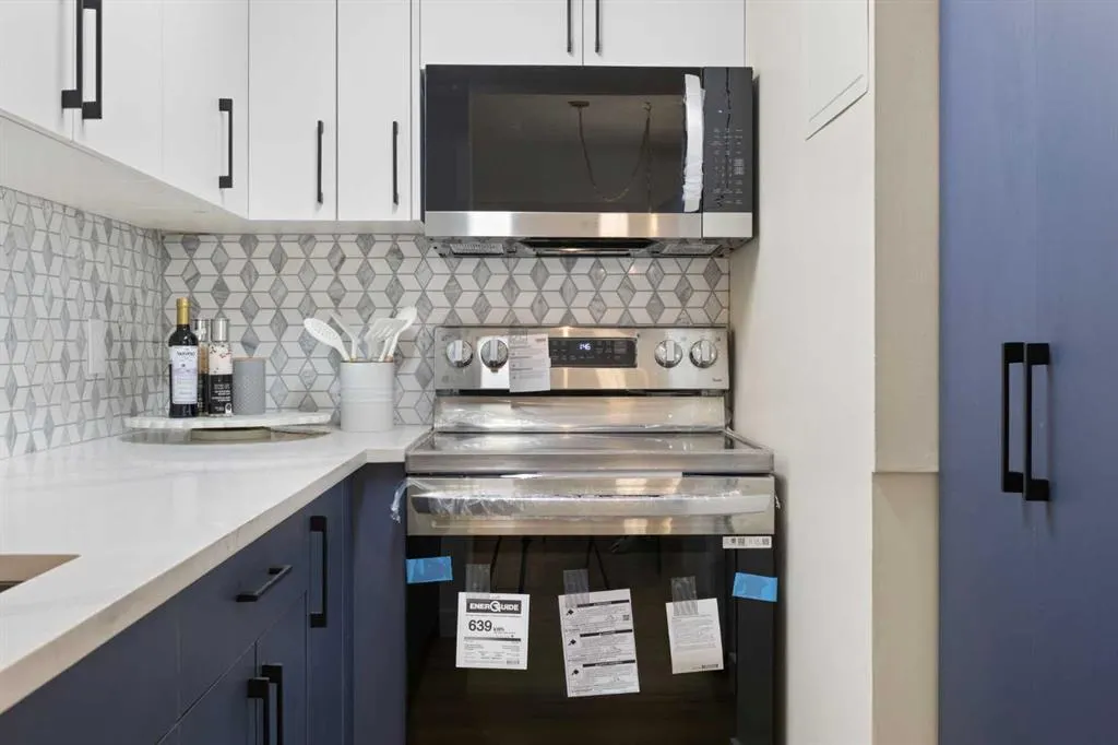 4915 45 Street SW, #7