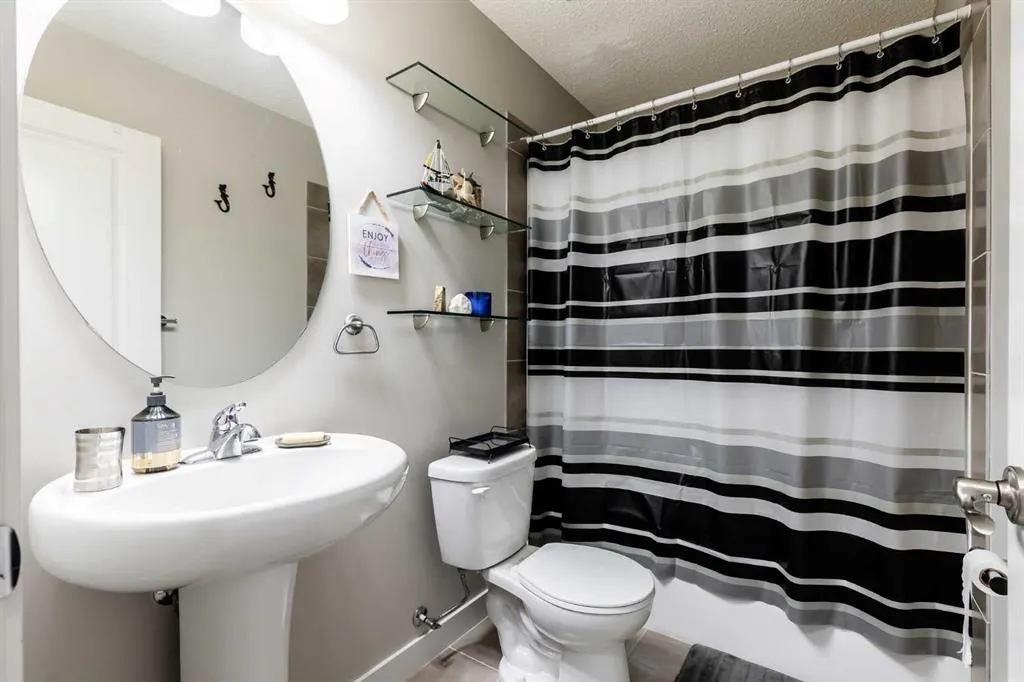 1908 Baywater Alley SW