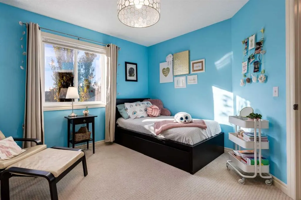 27 Tuscany Estates Drive NW