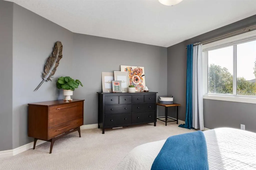 27 Tuscany Estates Drive NW