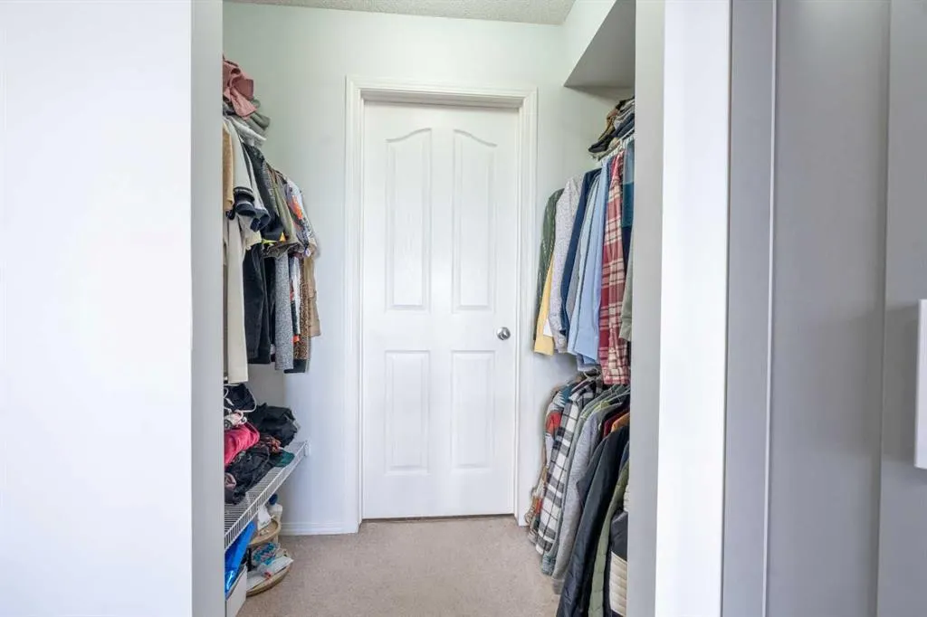 355 Taralake Way NE, #425