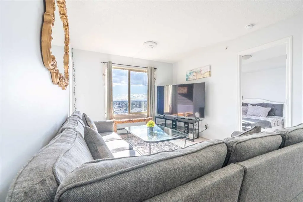 355 Taralake Way NE, #425