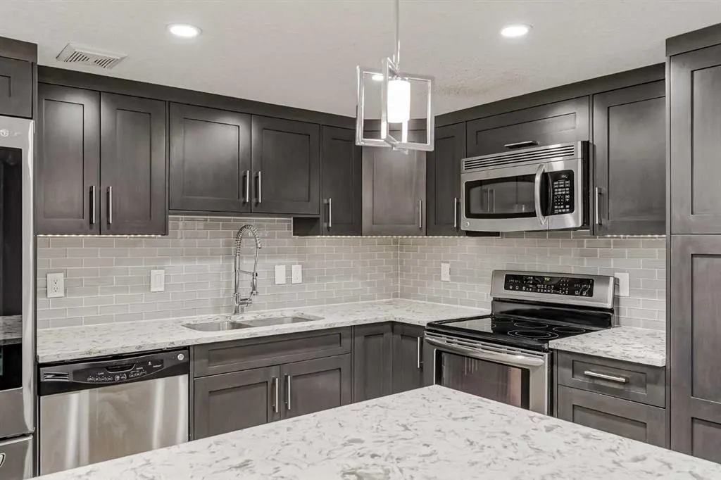 1100 8 Avenue SW, #507