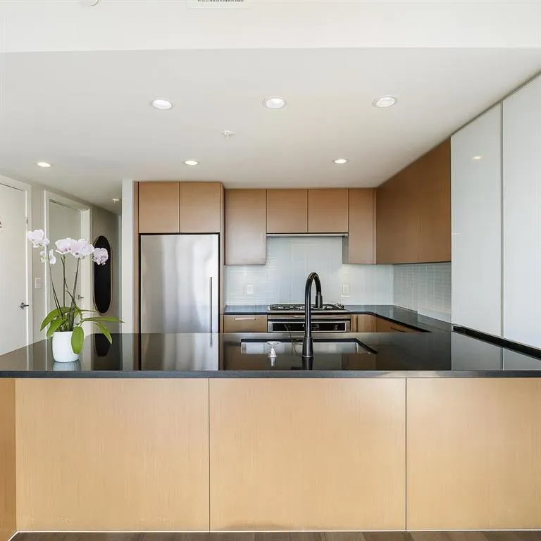 1111 10 Street SW, #1107