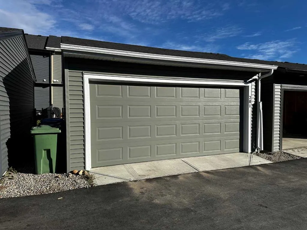 281 Waterford Boulevard