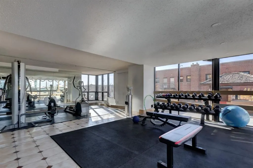 1334 13 Avenue SW, #701