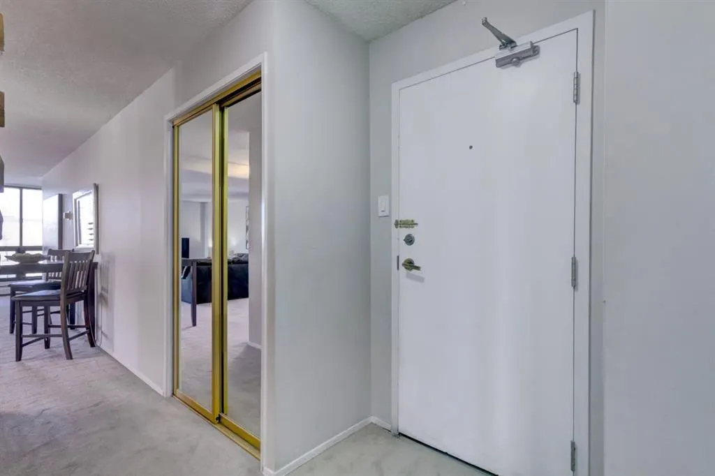 1334 13 Avenue SW, #701