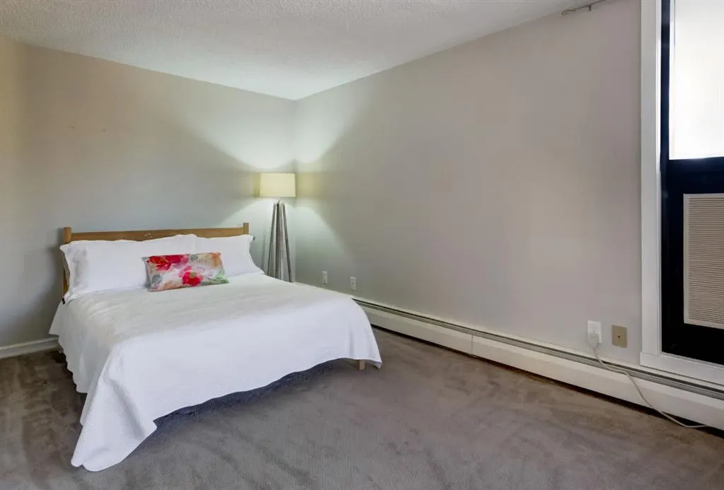 1334 13 Avenue SW, #701