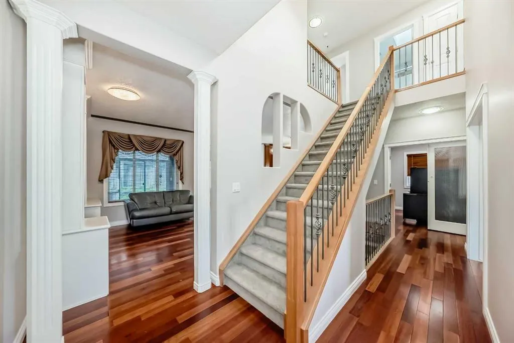 87 Sherwood Circle NW