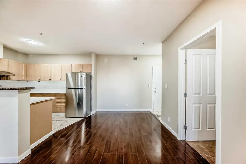 333 Taravista Drive NE, #1114