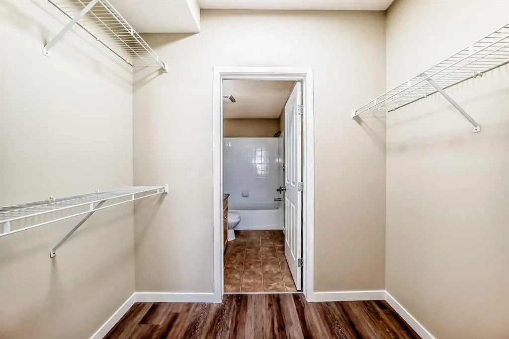 333 Taravista Drive NE, #1114