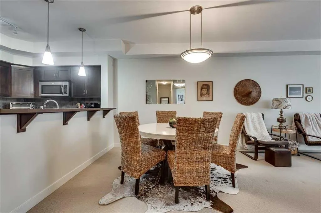 100 Lakeway Boulevard, #117