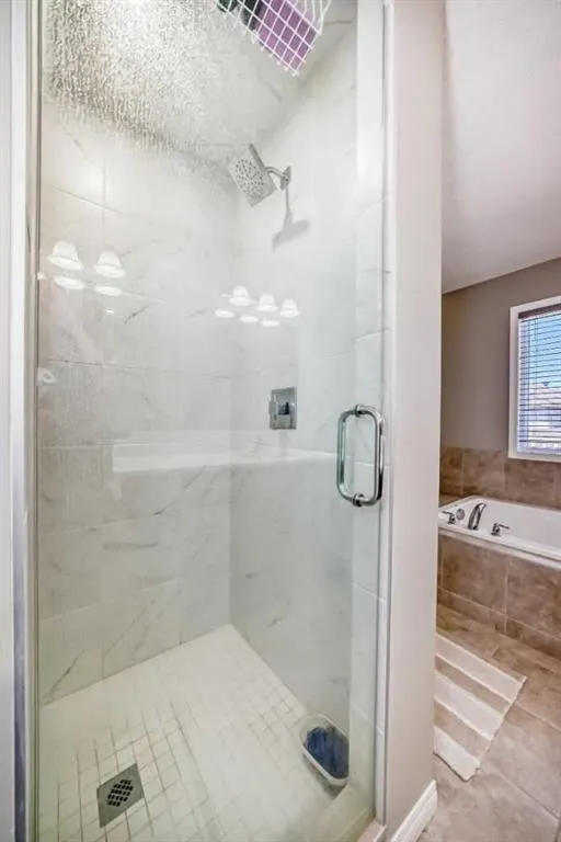 48 YORKVILLE Avenue SW