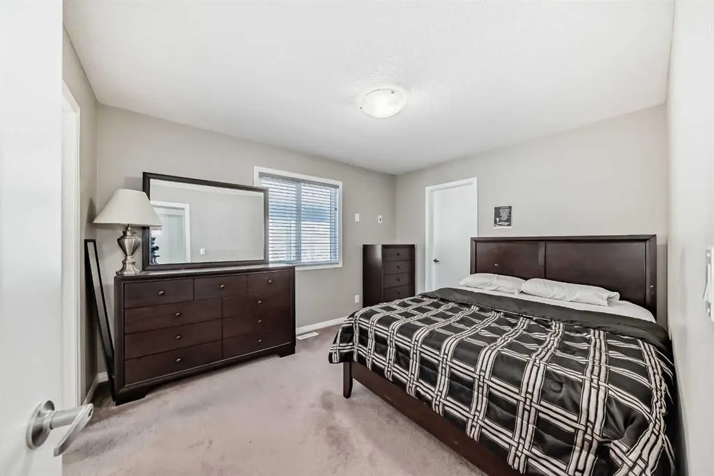 48 YORKVILLE Avenue SW