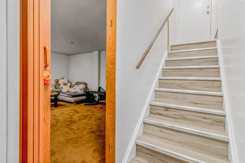 147 Dovercliffe Way SE